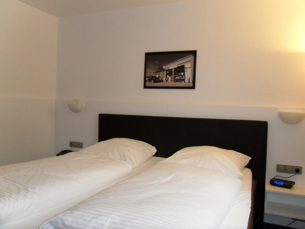 Hotel Gasthof Traube Kernen Exterior photo